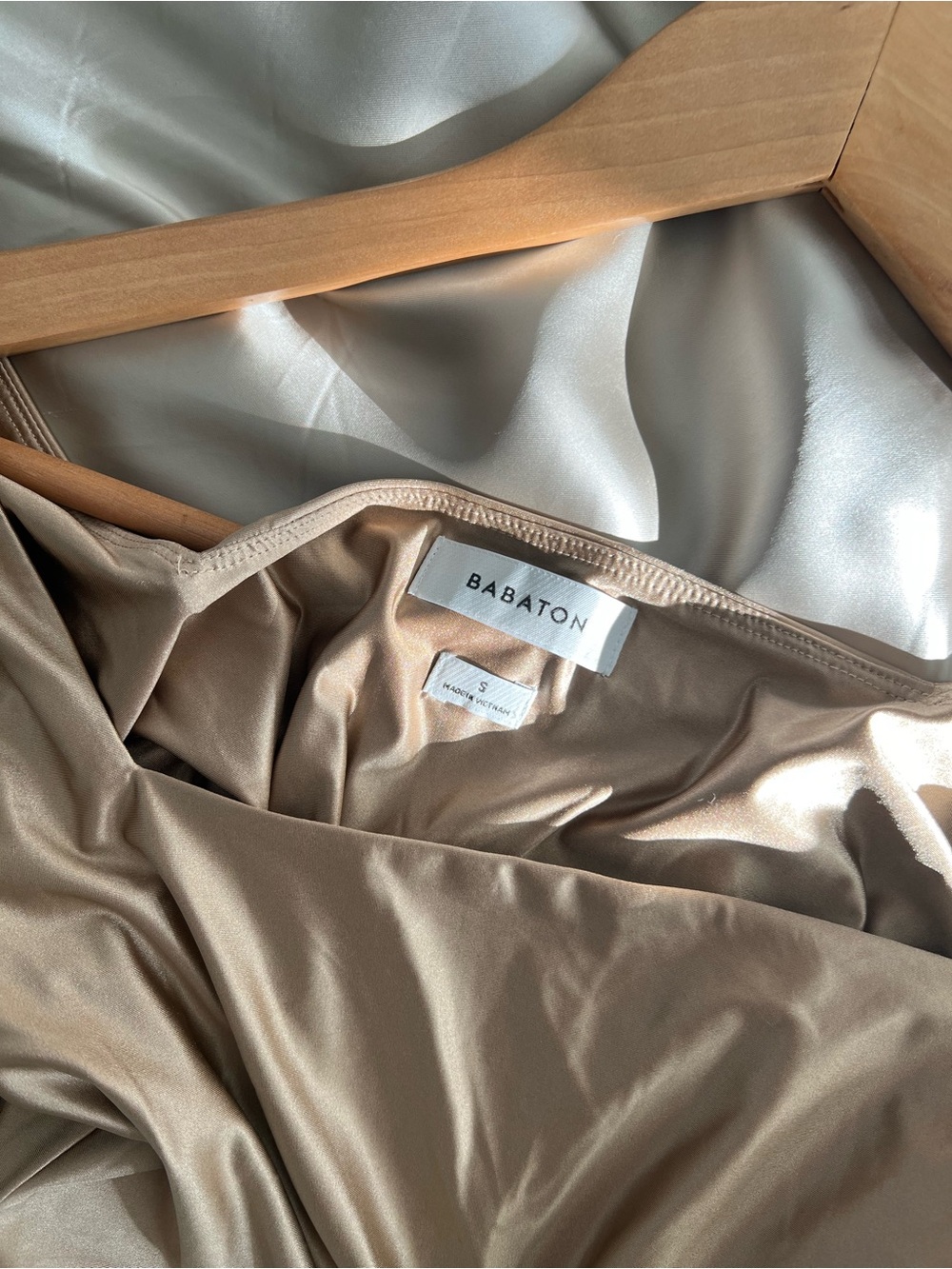 BABATON Satinette Squareneck Longsleeve Bodysuit in Gold - Picture 4 of 4